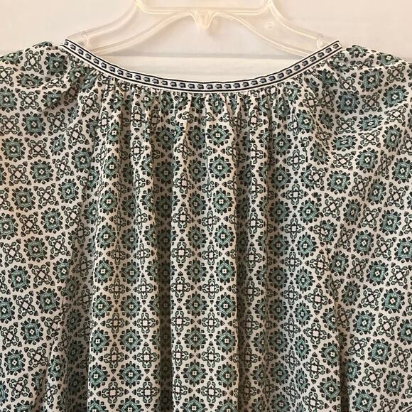 Max Studio Cottagecore Blouse Womens Size 1X Green Blue Keyhole Neck Boho Work - Picture 6 of 16